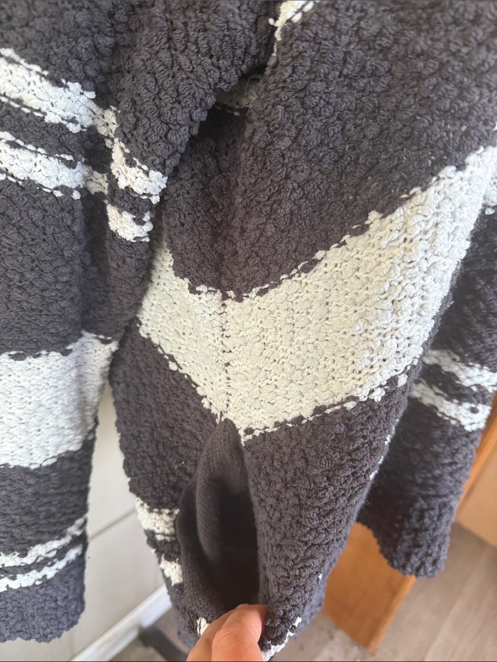 DAVI & DANI Hooded Striped Pullover Sweater - Black & White - Picture 4 of 8